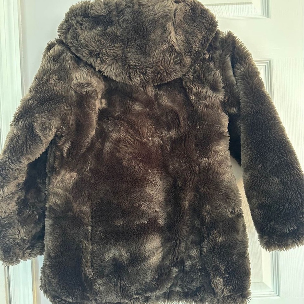 Girls brown fur jacket with hood Size 7/8